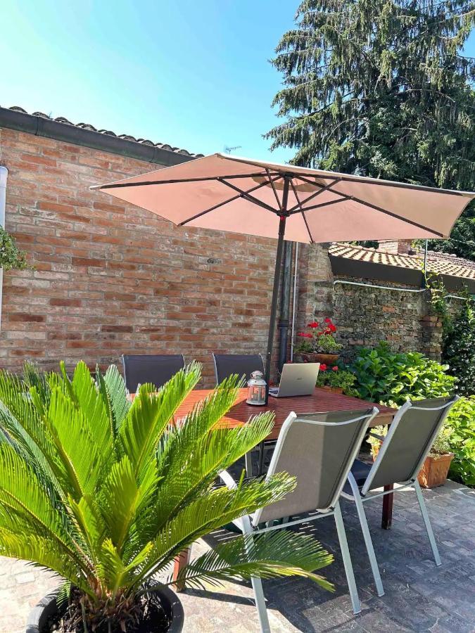 La Casina Apartament フェラーラ エクステリア 写真